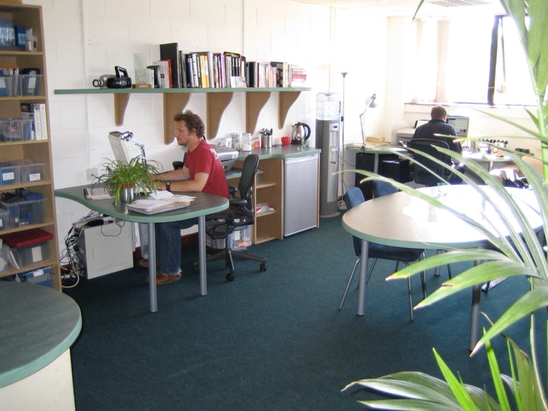 Easton Business Centre, 2002